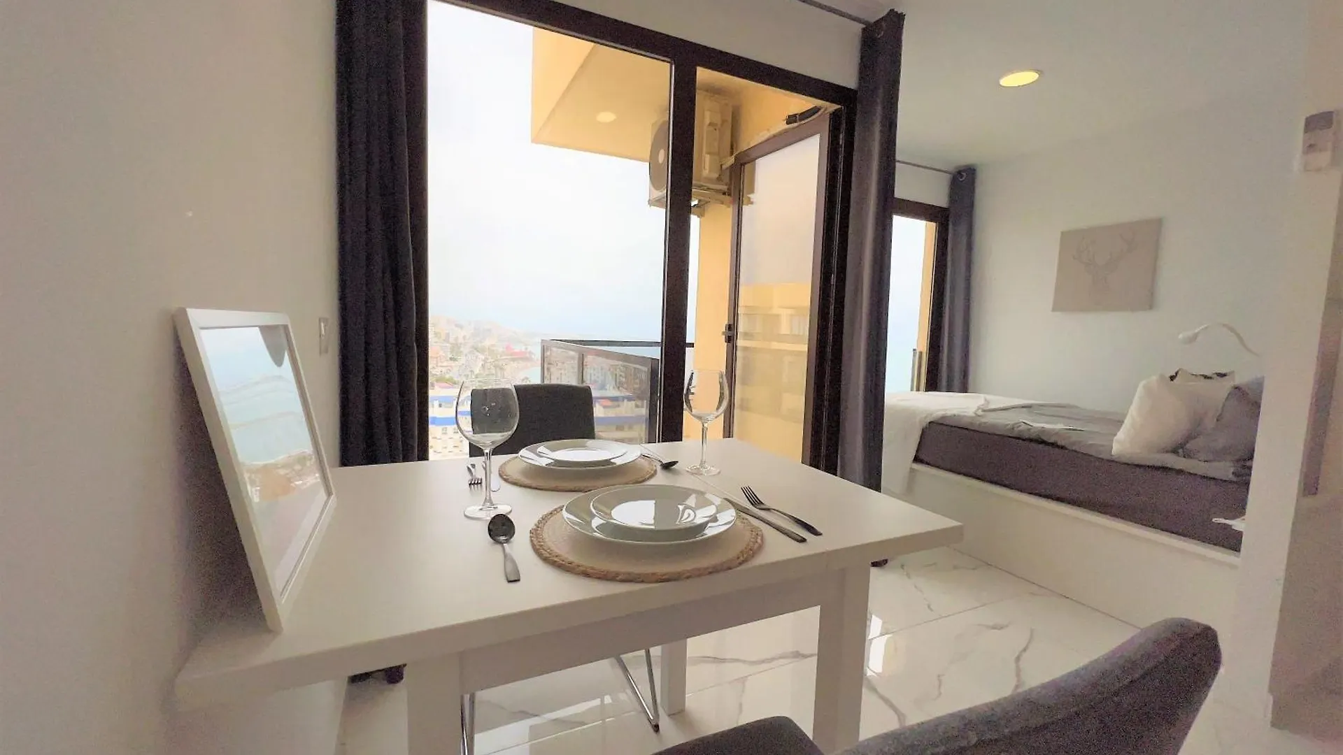 Aloha Playa Deluxe Wifi Swimming Pools & Parking Apartment Benalmadena 0*,