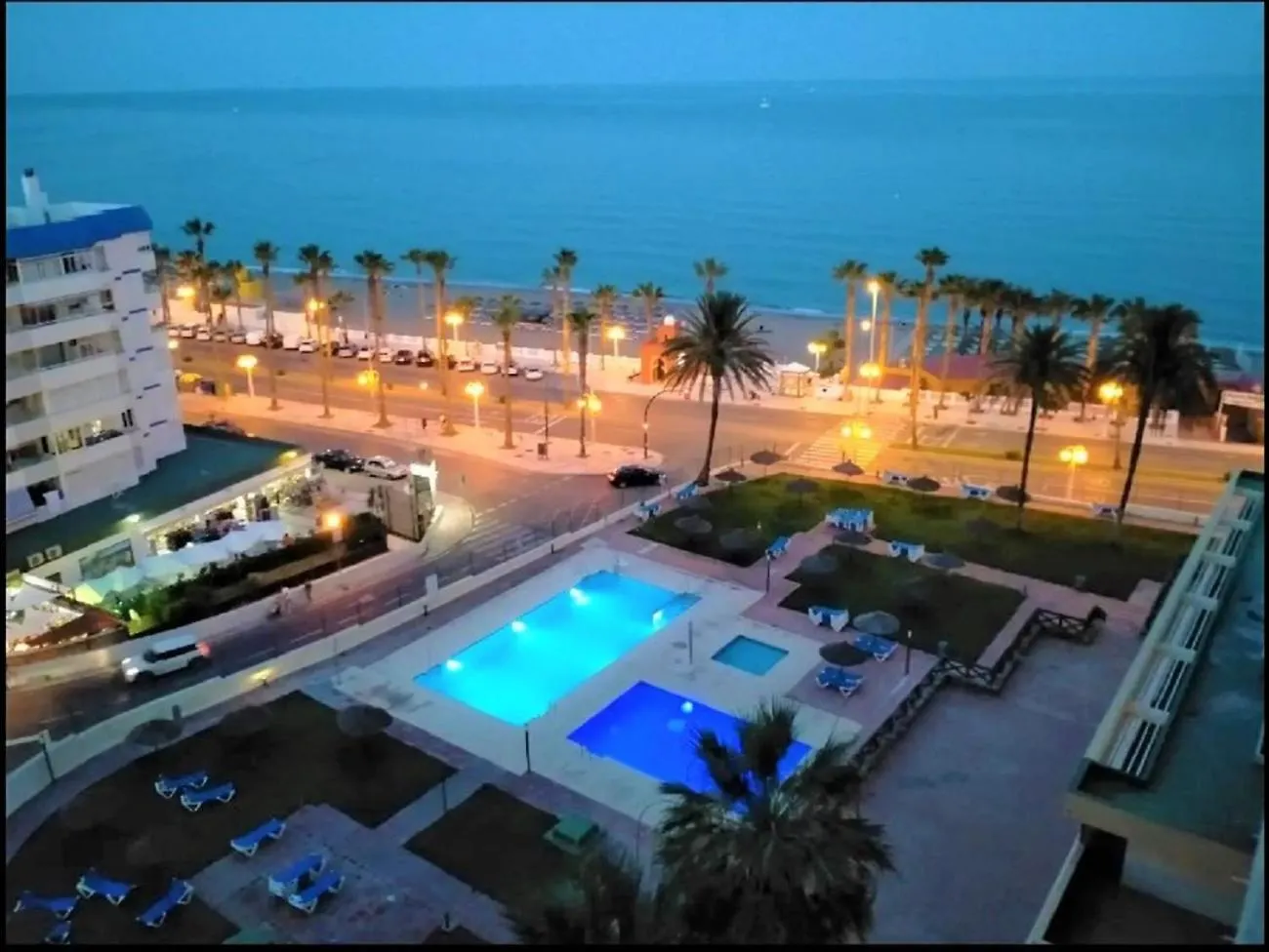 Aloha Playa Deluxe Wifi Swimming Pools & Parking Apartment Benalmadena
