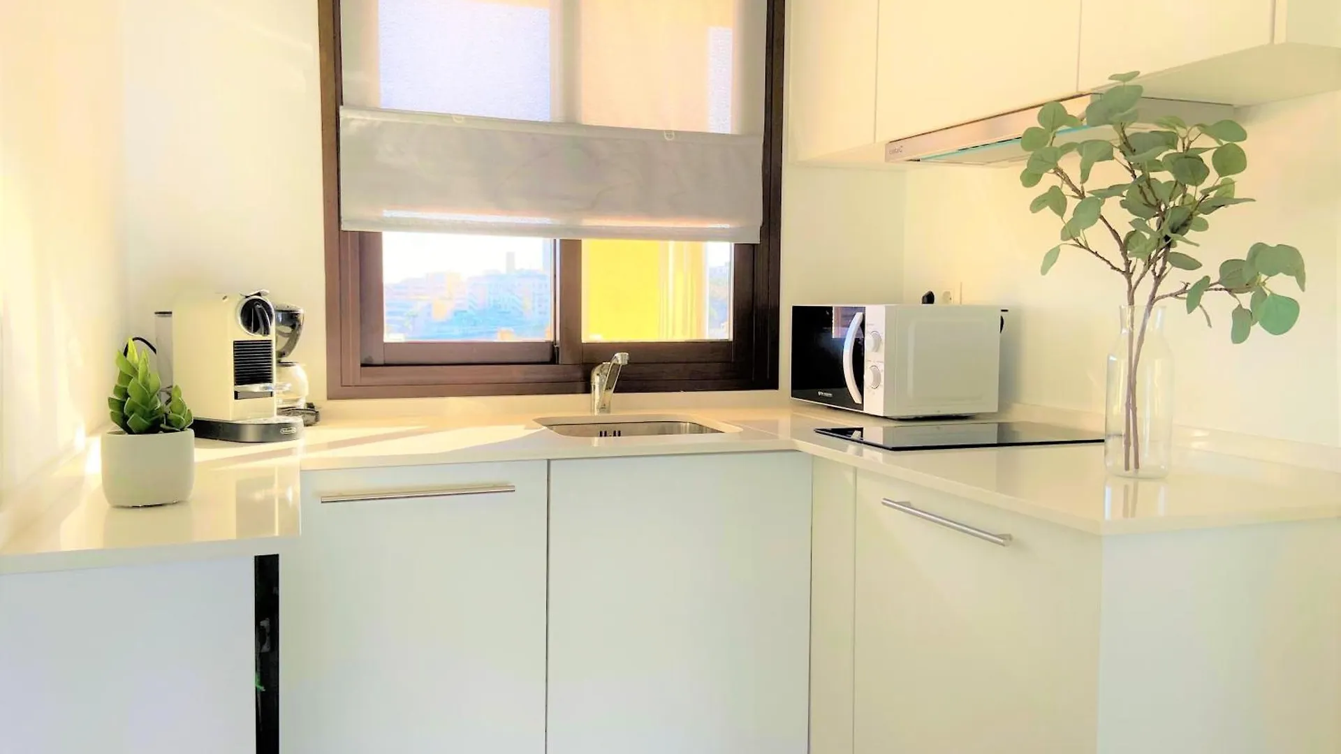 Aloha Playa Deluxe Wifi Swimming Pools & Parking Apartment Benalmadena